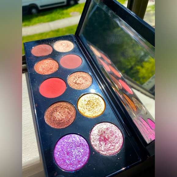 Pat McGrath Mothership IX Huetopian Dream eyeshadow palette with box - Picture 3 of 6